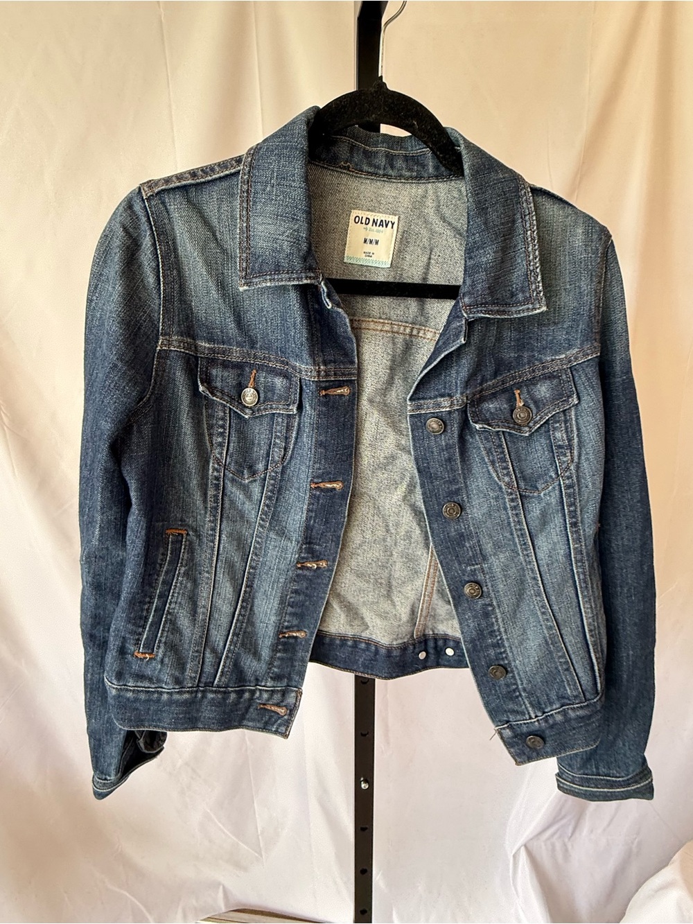 Old Navy Women’s Medium Jean Jacket Buttons Classic Denin